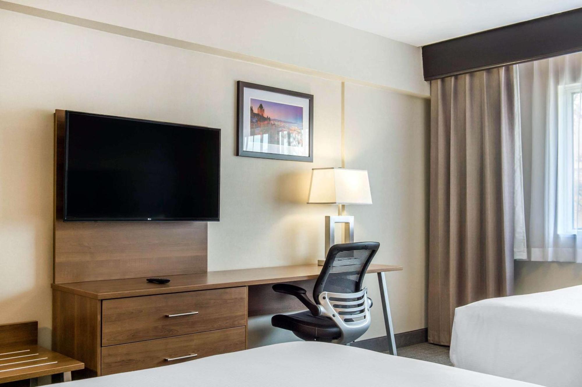 Quality Hotel Dorval Aeroport Экстерьер фото