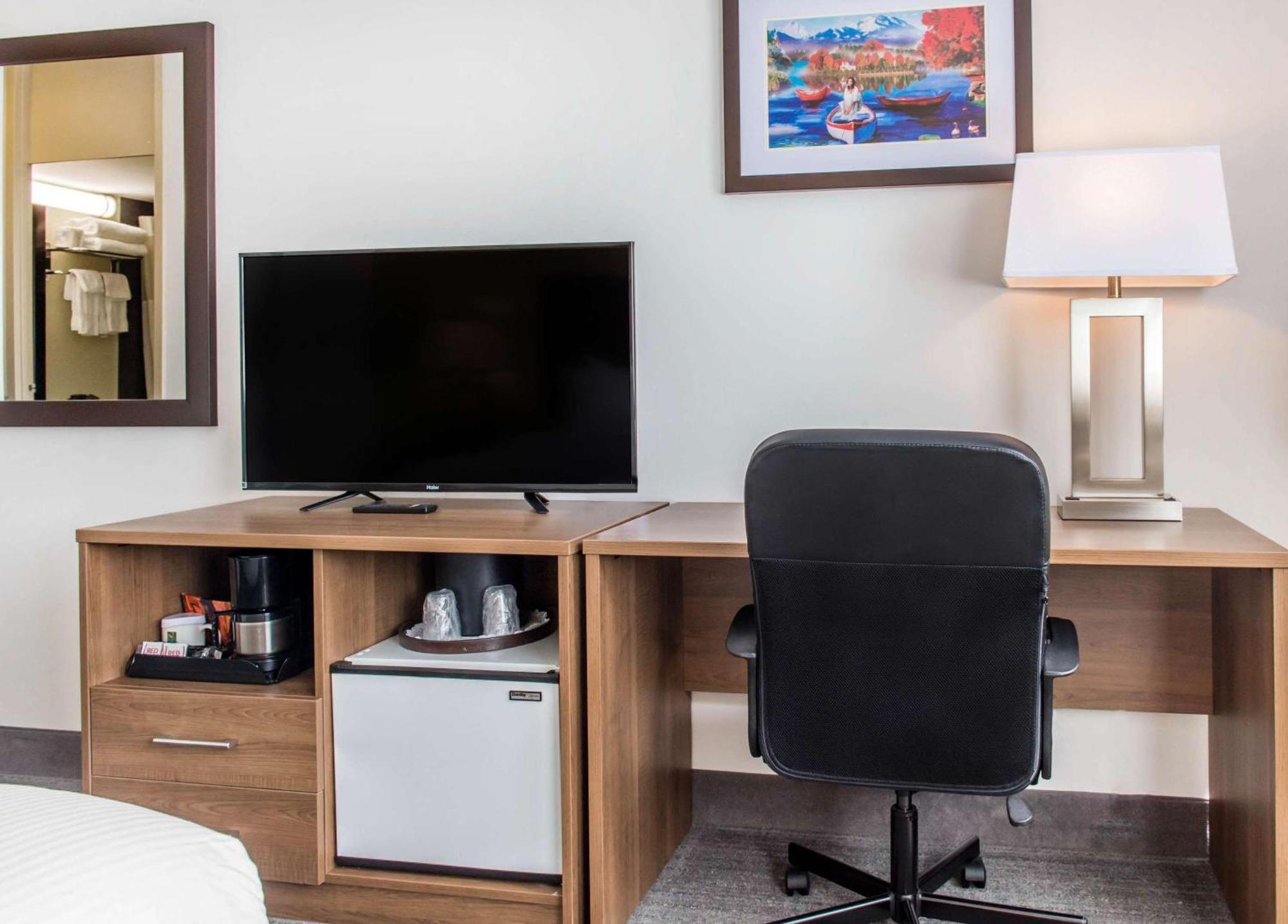 Quality Hotel Dorval Aeroport Экстерьер фото