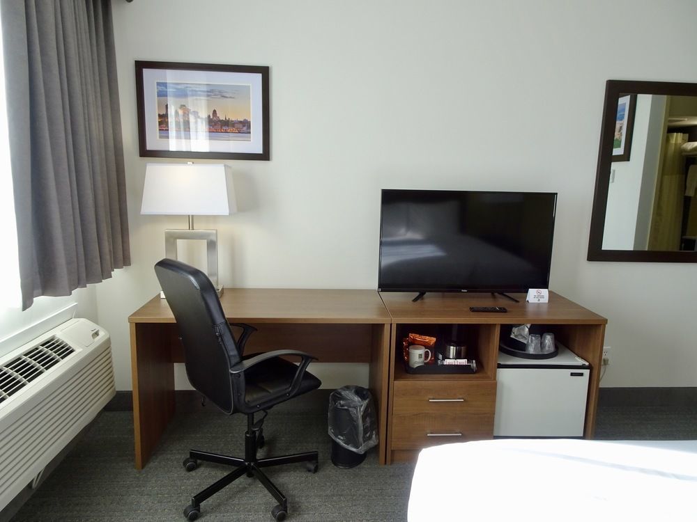 Quality Hotel Dorval Aeroport Экстерьер фото